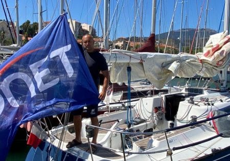 Fabrice Amedeo Départ de la deuxième partie du Tour de France micro plastique