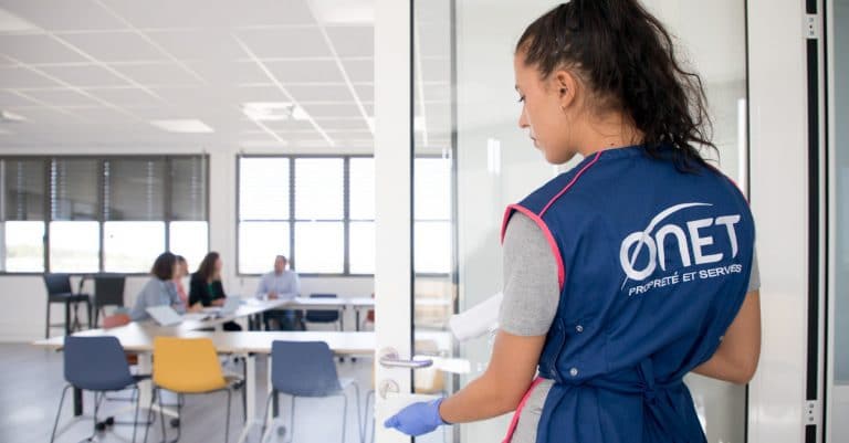 Favorisons le travail en journée, pour une responsabilité sociétale accrue dans nos prestations de propreté