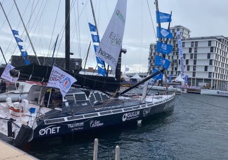 Immersion dans le monde de la course au large pour les collaborateurs Onet