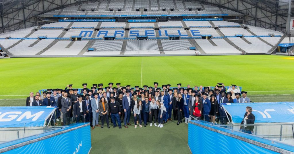 ¡91 nuevos titulados para la Universidad Onet!